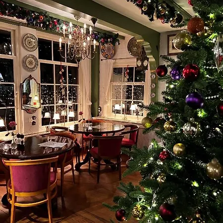 & Restaurant De Fortuna