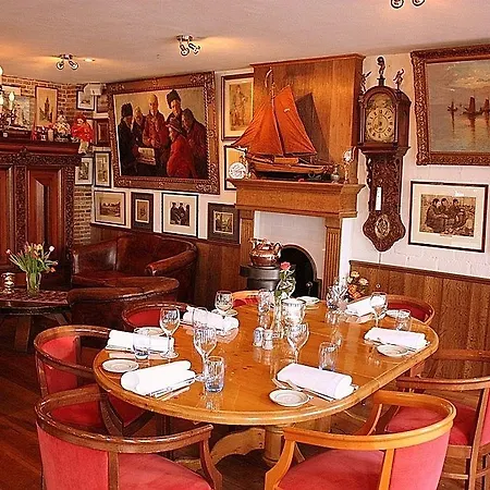 & Restaurant De Fortuna