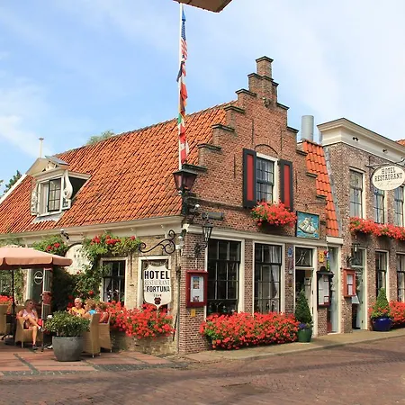 & Restaurant De Fortuna Hotel