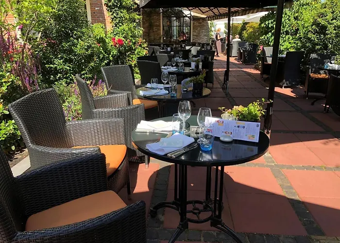 & Restaurant De Fortuna 3*