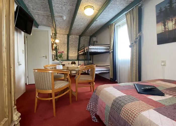 & Restaurant De Fortuna Otel Edam