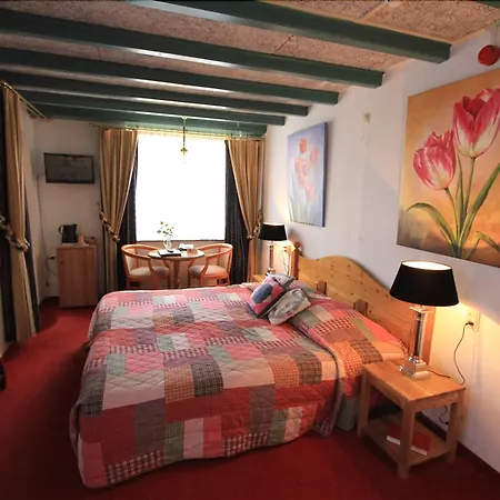 & Restaurant De Fortuna מלון