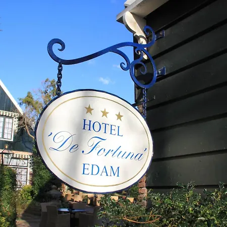 & Restaurant De Fortuna 3*