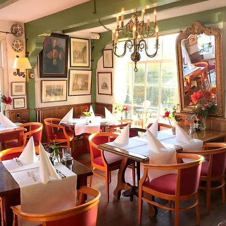 מלון & Restaurant De Fortuna 3*