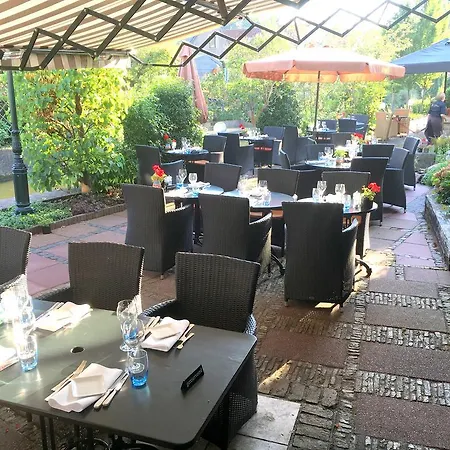 מלון & Restaurant De Fortuna אדם